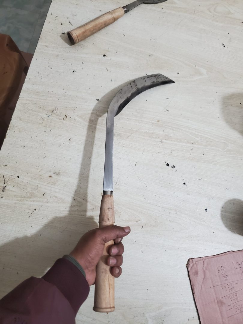 খেজুর গাছ কাটা হাসুয়া বড় সাইজ - Image 2